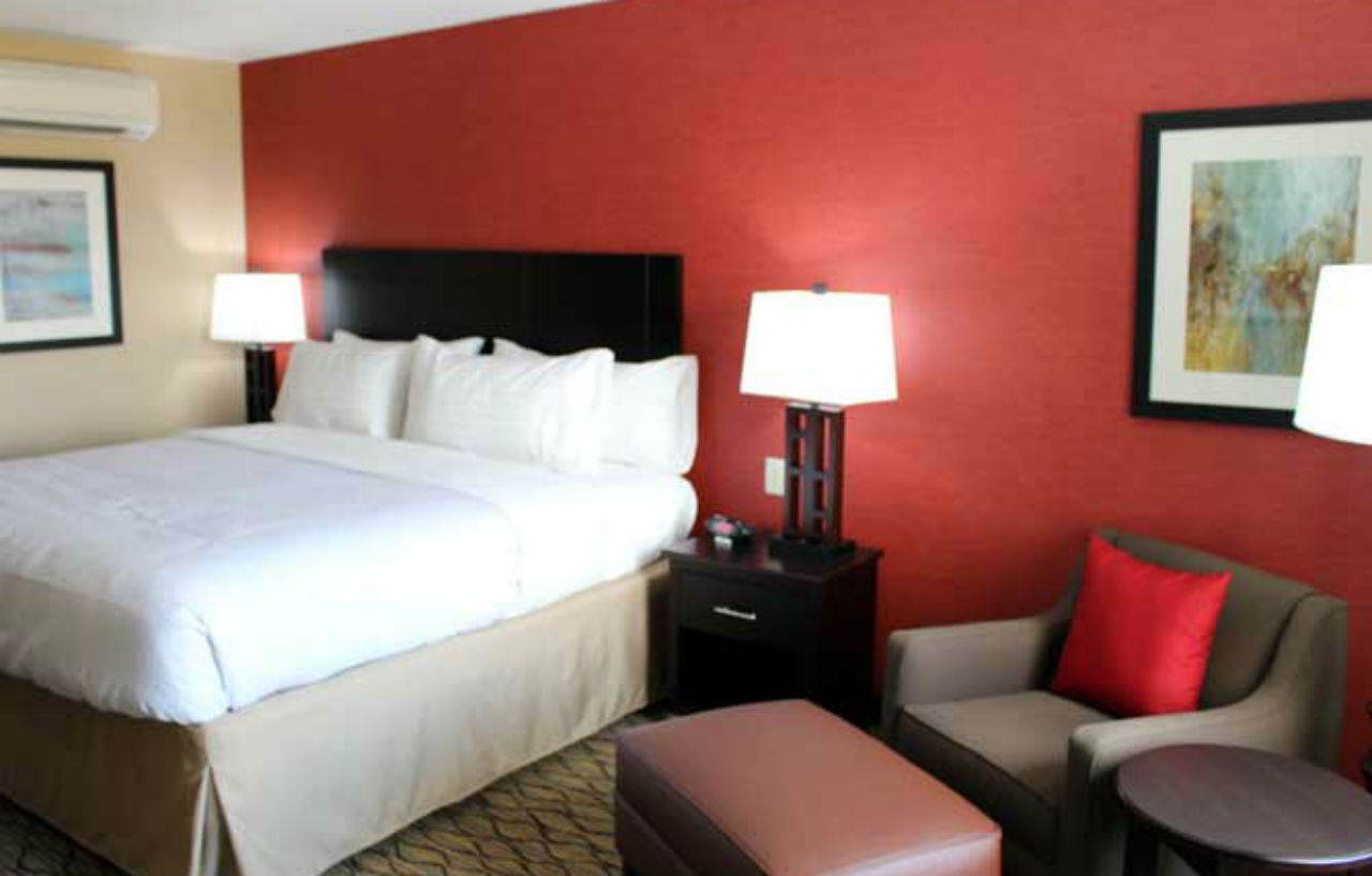 Holiday Inn Salina By Ihg Extérieur photo
